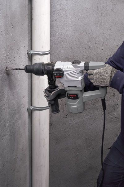 Bosch BH 426 in use